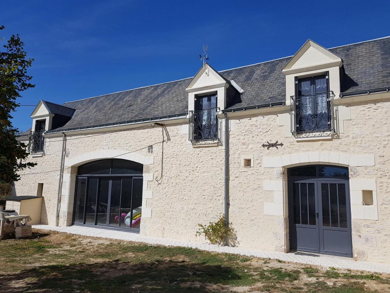 Le Clos De La Briollerie Hotel Tauxigny ภายนอก รูปภาพ
