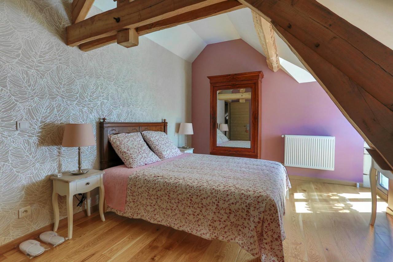 Le Clos De La Briollerie Hotel Tauxigny ภายนอก รูปภาพ