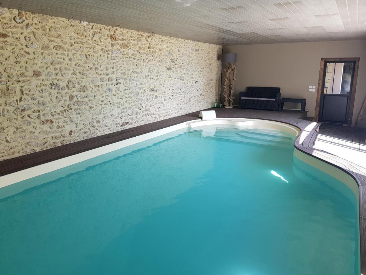 Le Clos De La Briollerie Hotel Tauxigny ภายนอก รูปภาพ